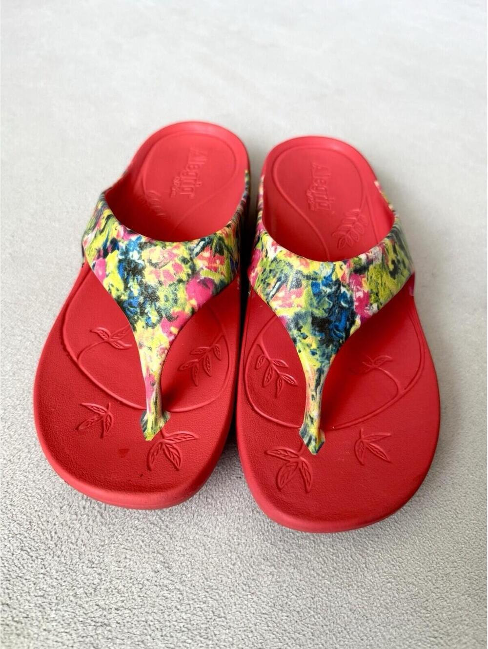 Alegria by PG Lite Flip Flops Women’s 41 Red Floral Comfort Thong Sandals